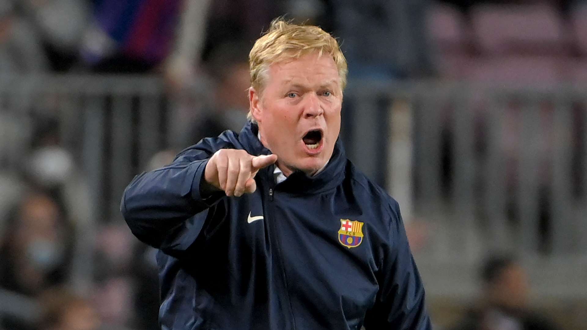 的舞台上创 的舞台上创